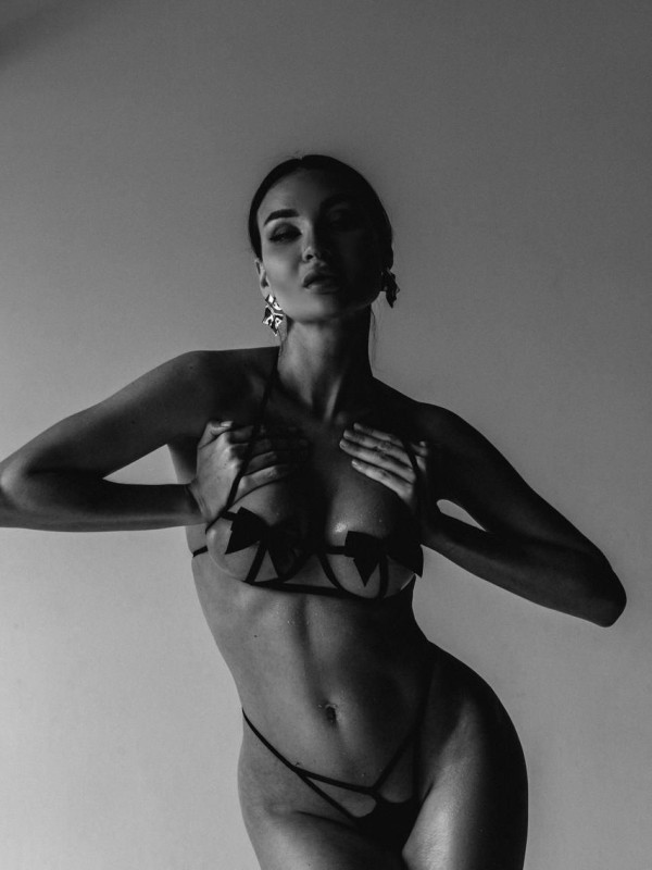 Жанна привлекательная девушка из Бойковского цена от 4000 руб